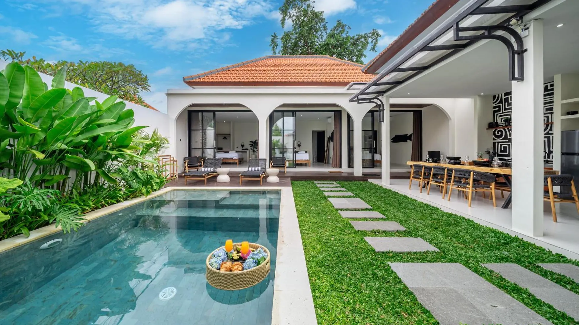 Brand New 4Bdr Villa - Cozy And Stylish - Canggu With Breathtaking Stunning View contacts